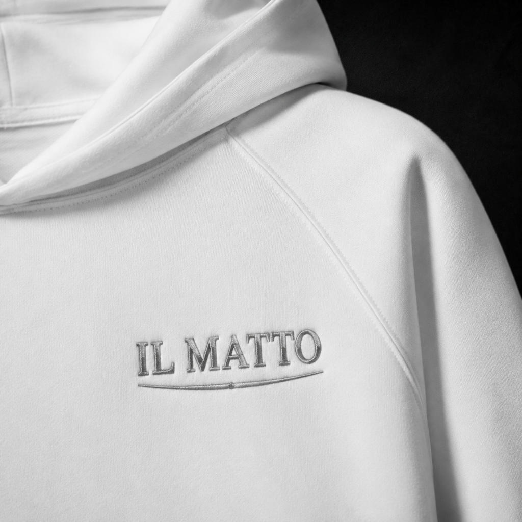 IL MATTO Everyday Hoodie White Silver design close-up